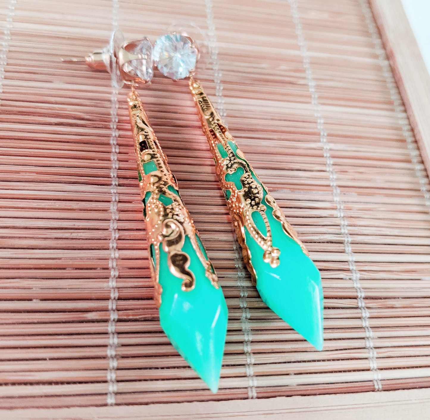 FFXIV Inspired Aetheryte Earrings - Glow in the Dark - Seafoam Green and Gold - Lightweight- Great for Fans of Final Fantasy XIV!