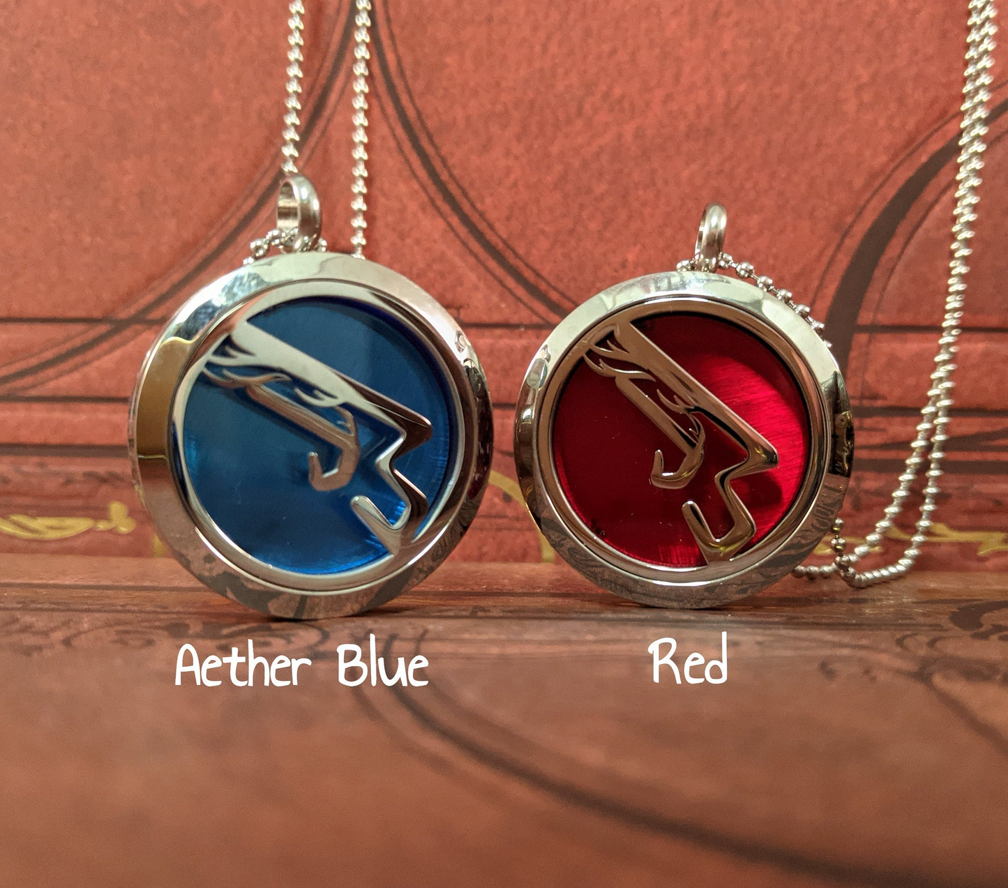 FFXIV Machinist Locket Necklace - Stainless Steel Magnetic Locket w/ Interchangeable Colors - Great Jewelry Gift for Final Fantasy XIV MCH Fans!