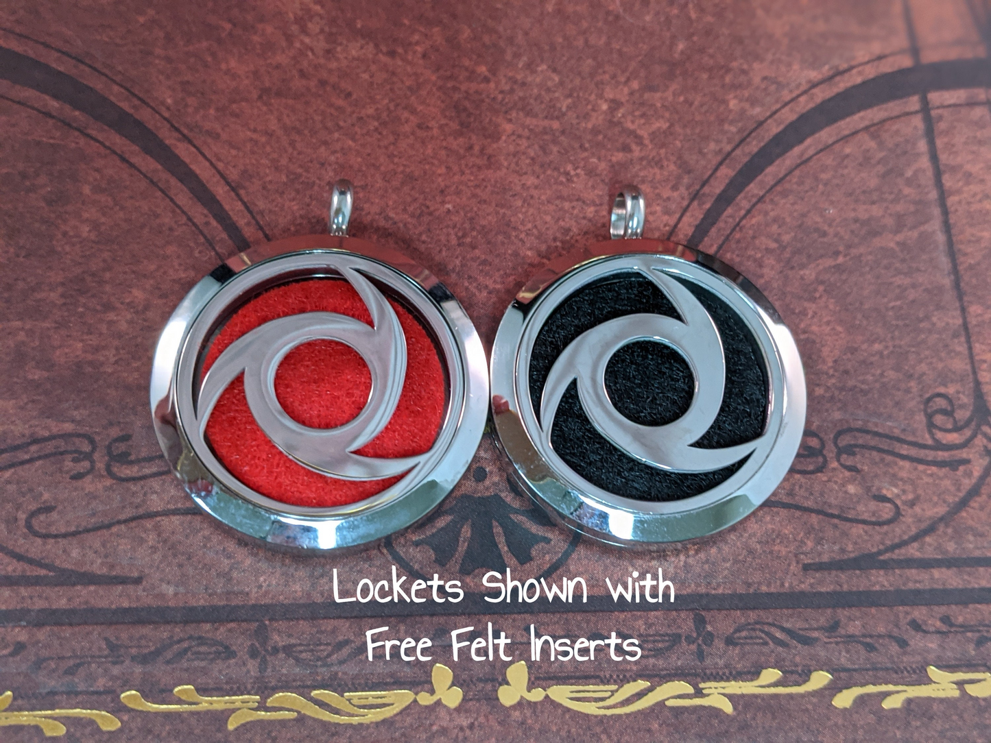 FFXIV Ninja Locket Necklace - Stainless Steel Magnetic Style Locket - Interchangeable Colors - Great Jewelry Gift for Final Fantasy XIV NIN Fans!