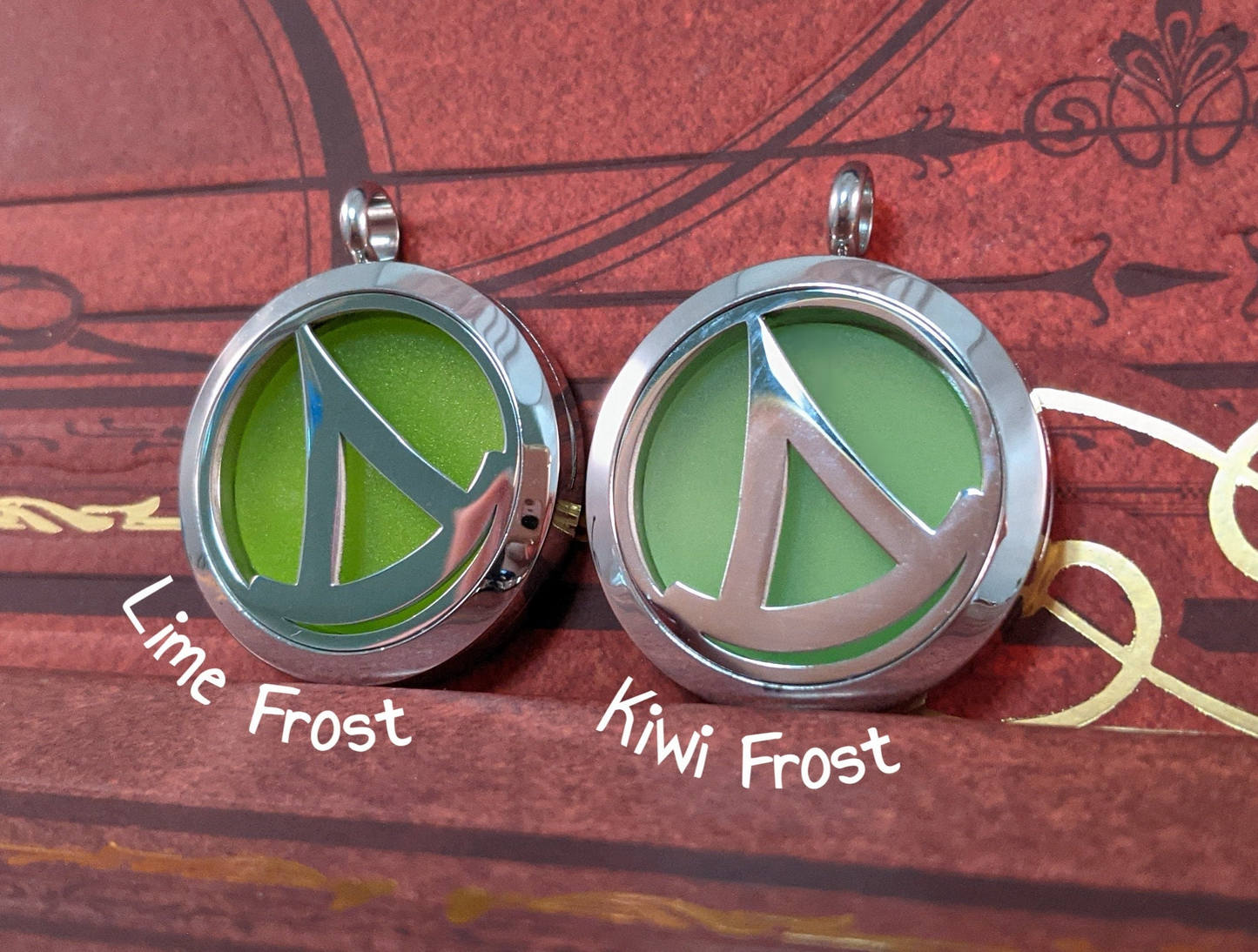 FFXIV Summoner Locket Necklace - Stainless Steel Magnetic Locket w/ Interchangeable Colors - Great Jewelry Gift for Final Fantasy XIV SMN Fans!