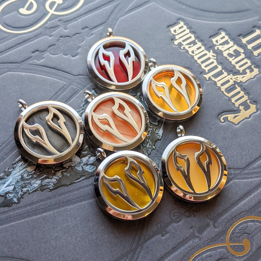 FFXIV Viper Locket Necklace - Stainless Steel Magnetic Locket w/ Interchangeable Colors - Great Jewelry Gift for Final Fantasy XIV VPR Fans!